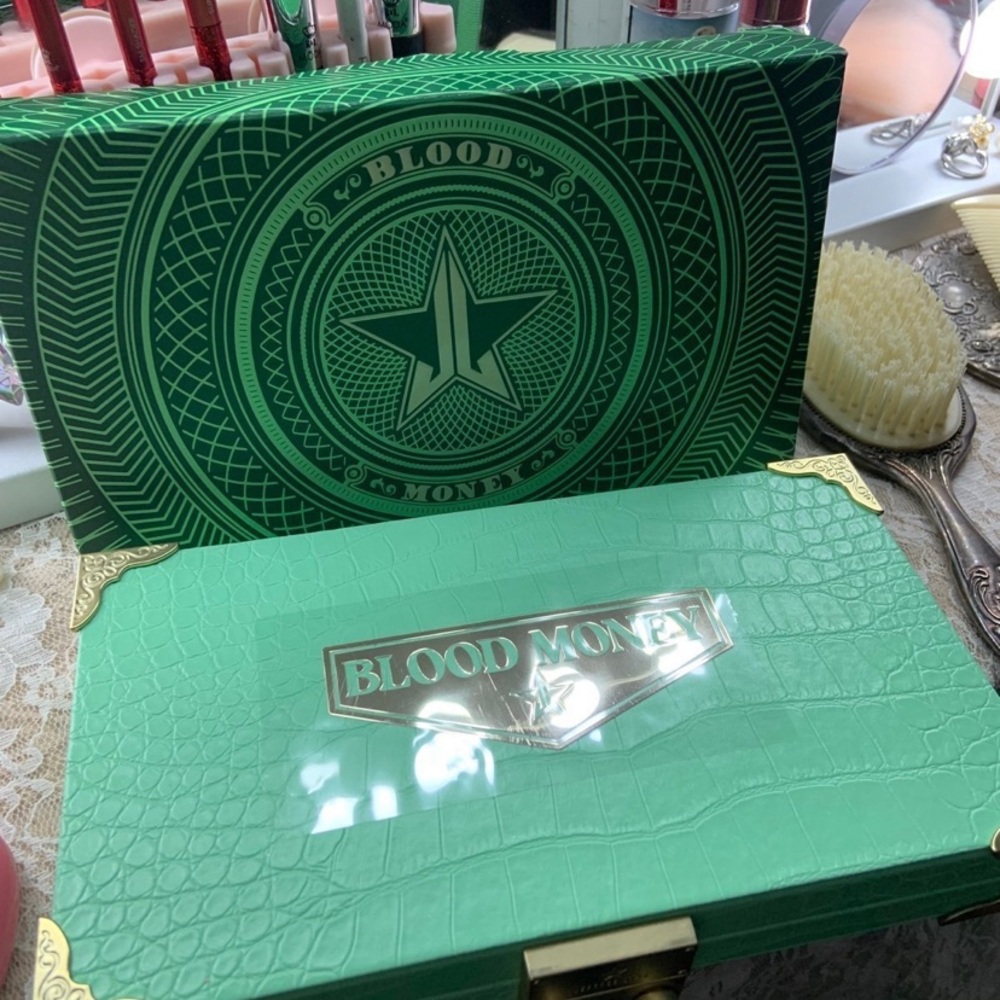 Jeffree Star Blood Money Palette